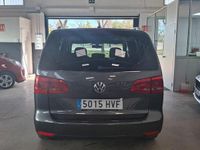 Usado VW Touran Advance 105 CV (77 kW) 2014 Gris Monovolumen