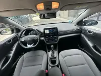 Usado Hyundai Ioniq 141 CV (103 kW) 2021 Negro Utilitario