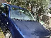 Usado VW Golf IV 110 CV (80 kW) 2000 Azul Berlina
