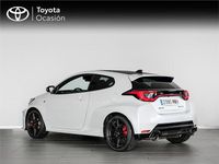 Usado Toyota Yaris 280 CV (205 kW) 2024 Blanco Utilitario