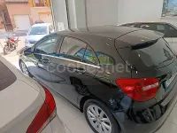 Usado Mercedes A180 AMG line 109 CV (80 kW) 2014 Negro Utilitario