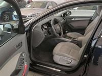 Usado Audi A4 Advanced 150 CV (110 kW) 2013 Azul Berlina