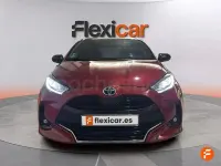 Usado Toyota Yaris Hybrid Active 116 CV (85 kW) 2020 Rojo Berlina