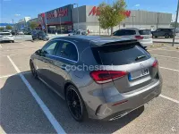 Usado Mercedes A180 109 CV (80 kW) 2019 Gris / plata Berlina