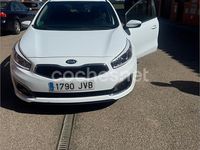 Usado Kia Ceed GT 90 HP (66 kW) 2016 Branco Sedan