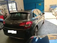 Usado Citroën C4 114 CV (83 kW) 2015 Gris / plata Berlina