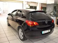 Usado Opel Astra Cosmo 125 CV (91 kW) 2012 Utilitario