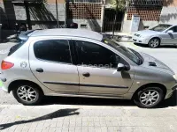 Usado Peugeot 206 75 CV (55 kW) 2006 Gris / plata Berlina