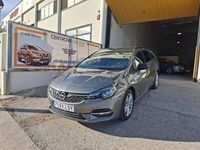 Usado Opel Astra Business Elegance 145 CV (106 kW) 2021 Gris / plata Familiar