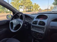 Usado Peugeot 206 70 CV (51 kW) 2006 Gris / plata Berlina
