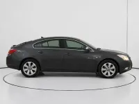 Usado Opel Insignia Edition 130 CV (95 kW) 2011 Gris Berlina