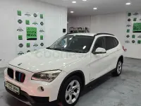Usado BMW X1 Comfort Edition 143 CV (105 kW) 2013 Blanco SUV