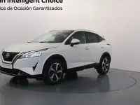 Usado Nissan Qashqai N-Connecta 158 CV (116 kW) 2023 Kori white techo black SUV