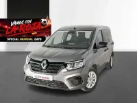 Usado Renault Kangoo 95 CV (69 kW) 2024 Gris Monovolumen