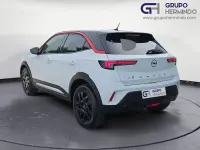 Usado Opel Mokka GS Line 110 CV (80 kW) 2022 Blanco SUV