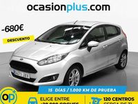 Usado Ford Fiesta Trend 75 CV (55 kW) 2017 Plateado Utilitario