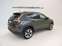 Usado Jeep Compass Limited 120 CV (88 kW) 2018 Gris SUV