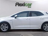 Usado Toyota Corolla Active 122 CV (89 kW) 2021 Blanco Berlina