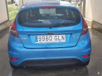 Usado Ford Fiesta Trend 68 CV (50 kW) 2009 Azul Berlina