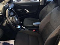 Usado Toyota Yaris Cross 125 CV (91 kW) 2023 Blanco SUV