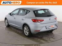 Usado Seat Leon Style 110 CV (80 kW) 2018 Gris Utilitario