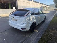 Usado Ford Focus Sport 115 CV (84 kW) 2011 Blanco Berlina
