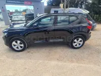 Usado Volvo XC40 129 CV (94 kW) 2021 Negro SUV