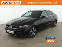 Usado Mercedes C220 Avantgarde 220 HP (161 kW) 2024 Preto Sedan