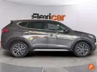 Usado Hyundai Tucson 116 CV (85 kW) 2019 Gris SUV