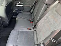 Usado Mercedes GLB200 150 CV (110 kW) 2025 SUV