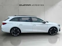 Usado Cupra Leon 150 CV (110 kW) 2024 Blanco Familiar