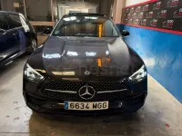 Usado Mercedes C220 200 CV (147 kW) 2024 Negro Berlina