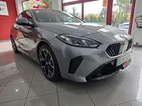 Usado BMW 120 Comfort Edition 163 CV (119 kW) 2024 Gris / plata Utilitario