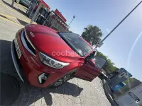 Usado Kia Stonic Plus 84 CV (61 kW) 2022 Rojo SUV