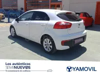Usado Kia Rio 84 CV (61 kW) 2016 Blanco Utilitario