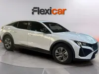 Usado Peugeot 408 Allure 136 CV (100 kW) 2025 Blanco SUV