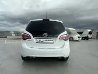 Usado Opel Meriva Selective 110 HP (80 kW) 2016 Branco Monovolume