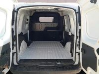 Begagnad Renault Kangoo 75 HK (55 kW) 2019 Vit Minibuss