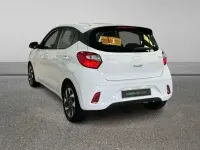 Usado Hyundai i10 67 CV (49 kW) 2024 Blanco Utilitario