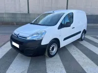 Usado Citroën Berlingo 75 CV (55 kW) 2018 Blanco Monovolumen
