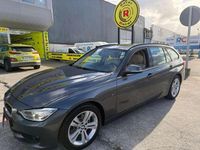 Usado BMW 318 Comfort Edition 143 CV (105 kW) 2014 Gris Familiar