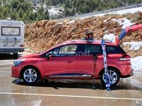 Usado Renault Clio GrandTour LIMITED 90 CV (66 kW) 2016 Rojo Familiar