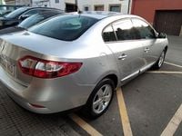 Usado Renault Fluence Dynamique 110 CV (80 kW) 2011 Gris / plata Berlina