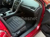 Usado Ford Mondeo Trend 150 CV (110 kW) 2016 Rojo Berlina