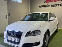 Usado Audi A3 Attraction 105 CV (77 kW) 2010 Blanco Utilitario