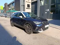Usado Seat Arona Xperience 110 CV (80 kW) 2022 Azul SUV