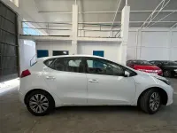 Usado Kia Ceed 100 CV (73 kW) 2019 Blanco Utilitario