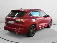 Usado Ford Kuga ST-Line 151 CV (111 kW) 2022 Rojo SUV