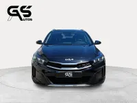 Usado Kia XCeed 100 CV (73 kW) 2024 Negro SUV