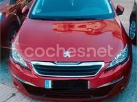 Usado Peugeot 308 SW Style 130 CV (95 kW) 2016 Granate Familiar